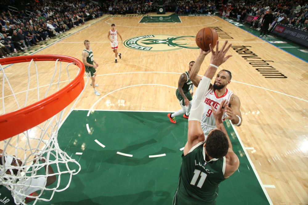 主裁判果断 主裁判果断